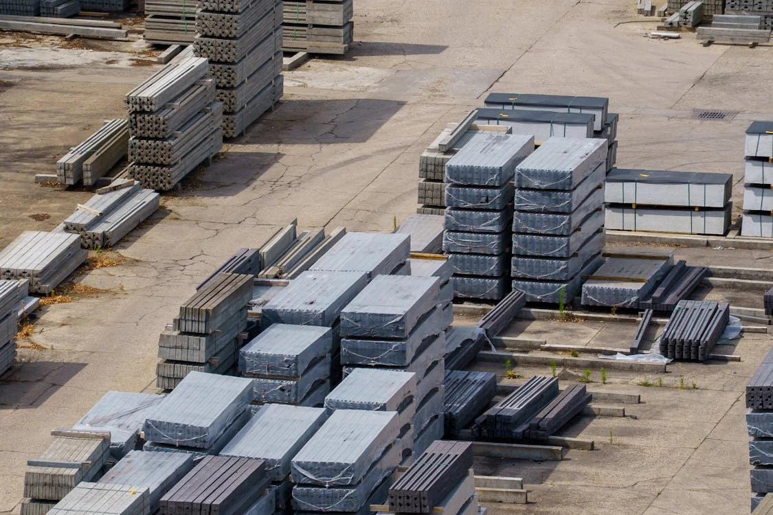 Ready mix concrete delivery for building construction